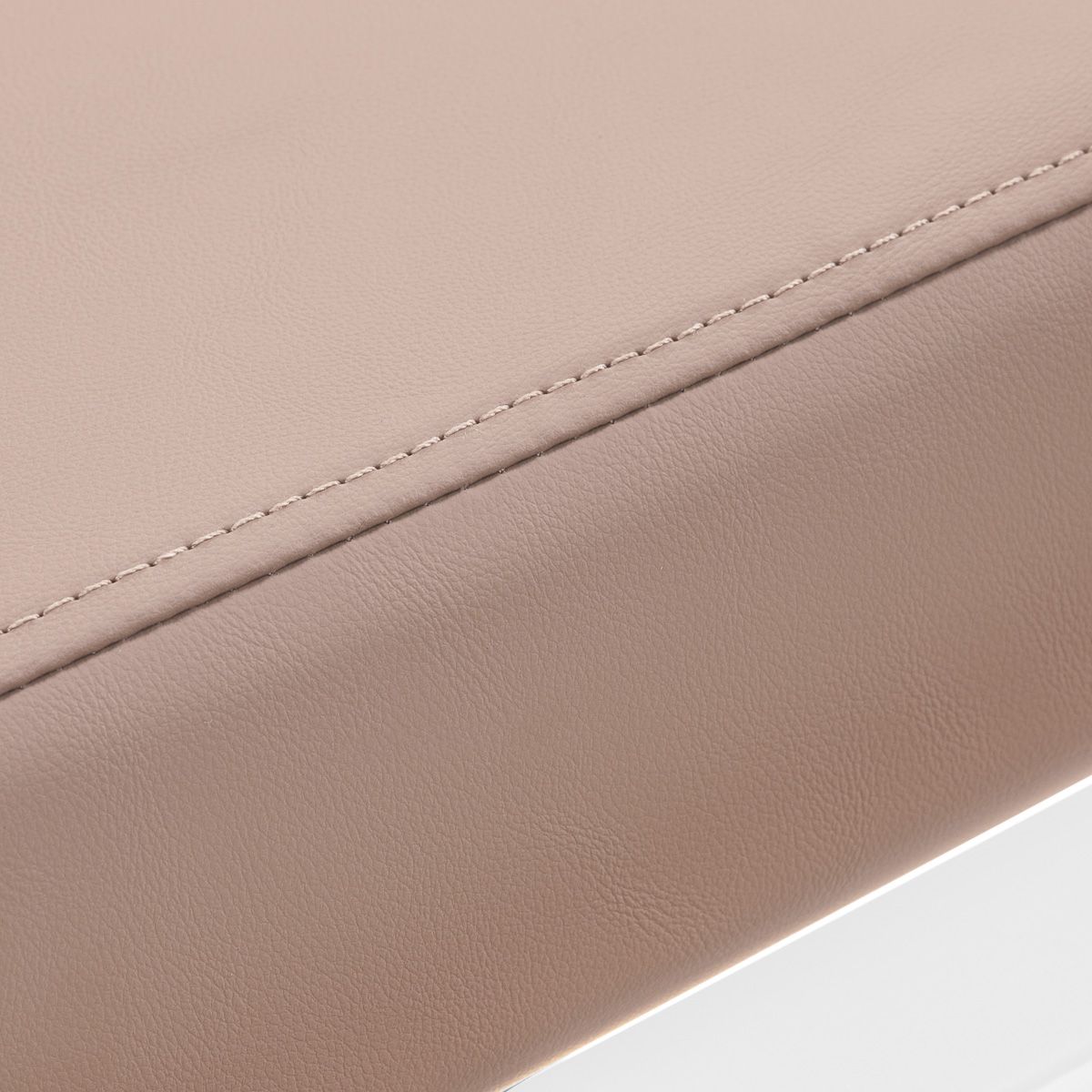 PORTO beige fodrászszék fehér karfával